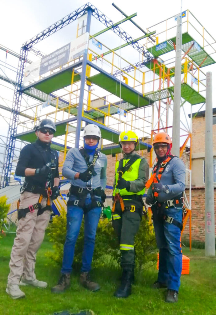 Renueva tu Certificado de Alturas en Sogamoso - Boyacá